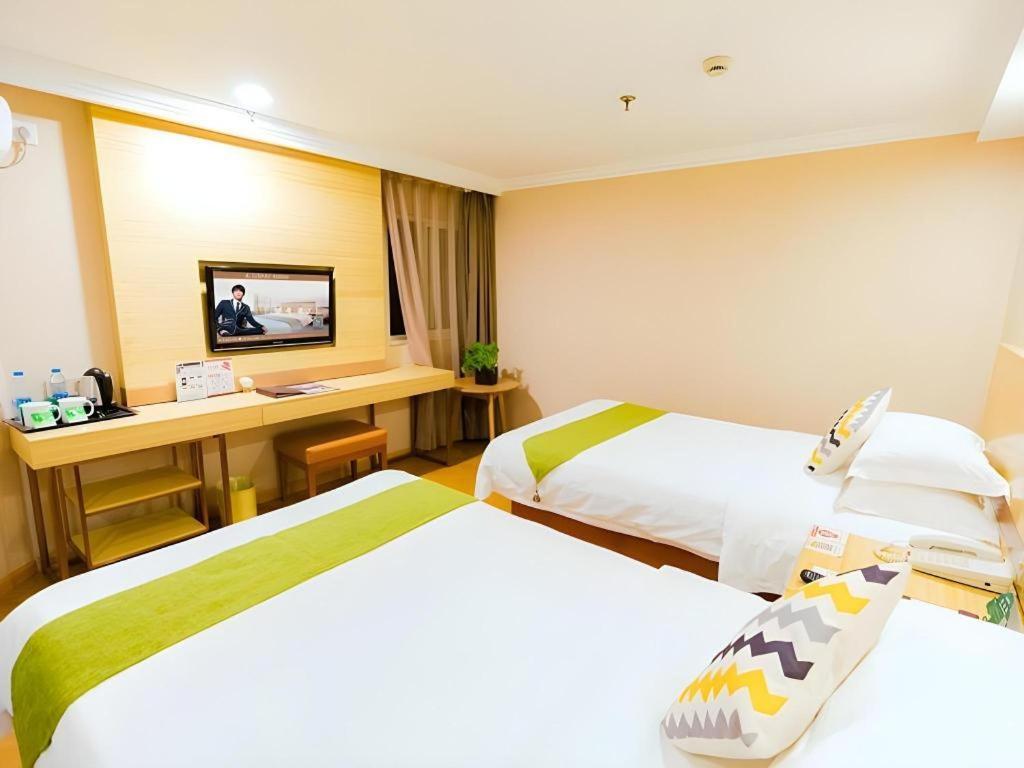Greentree Inn Shanghai Guangxin Road Tongji Hospital Express Hotel Buitenkant foto