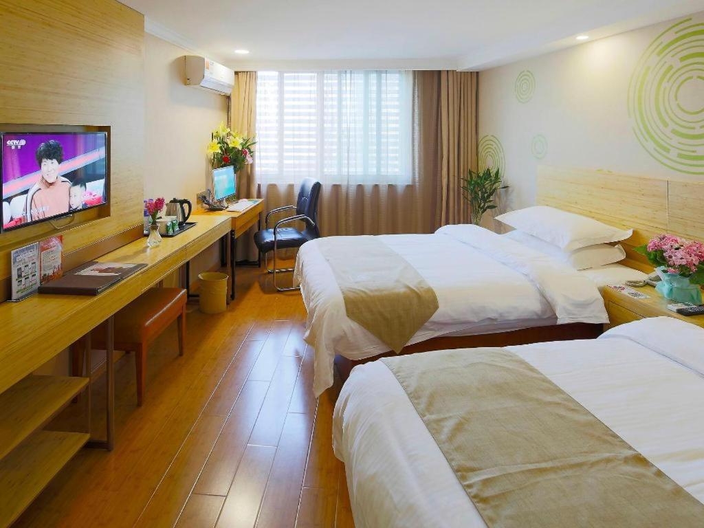Greentree Inn Shanghai Guangxin Road Tongji Hospital Express Hotel Buitenkant foto