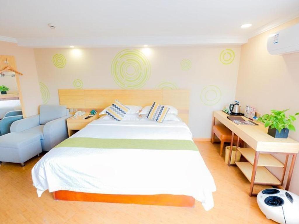 Greentree Inn Shanghai Guangxin Road Tongji Hospital Express Hotel Buitenkant foto